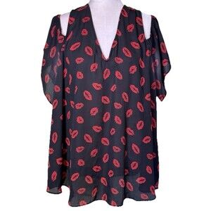 Torrid Womens Flirty Lip Print Casual Glam Date Night V-Neck Cold Shoulder Top 3